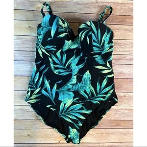 Old Navy bathing suit